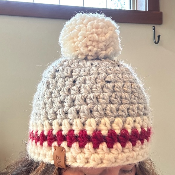 Classic Lux Beanie - Picture 1 of 2